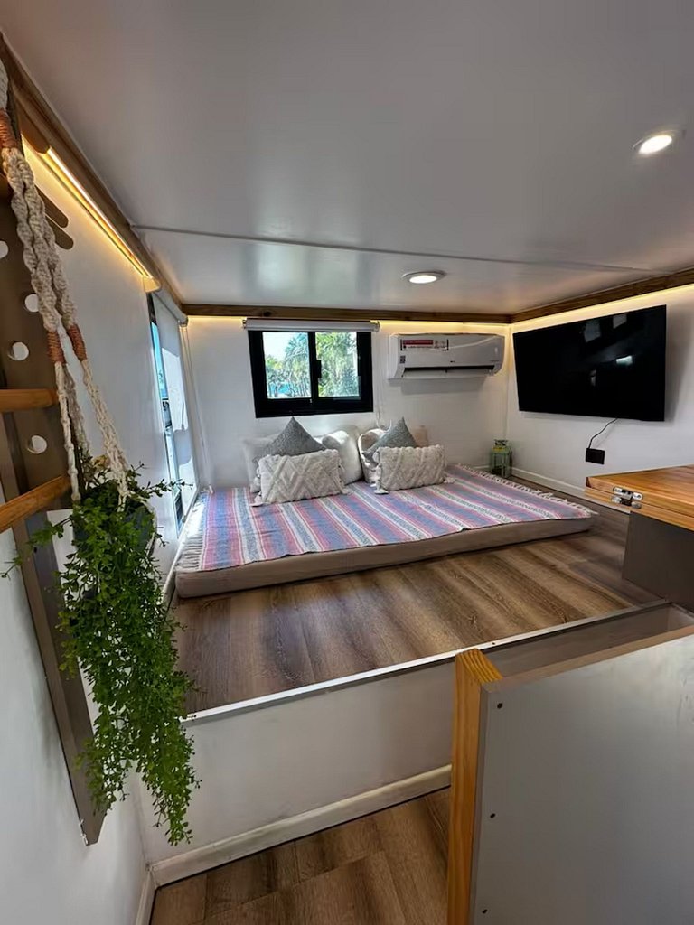 Tiny House 2 - Maganta