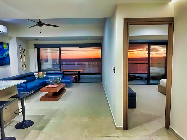 The Altomare - Seaview.