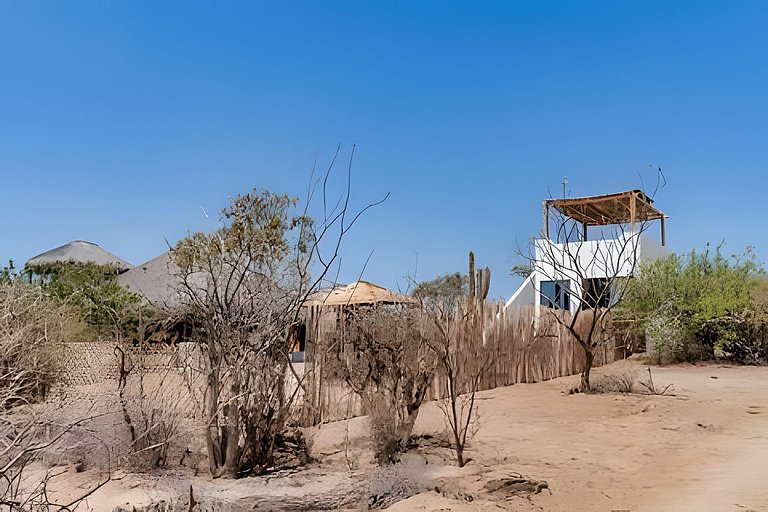 Rancho Baja Desconocida